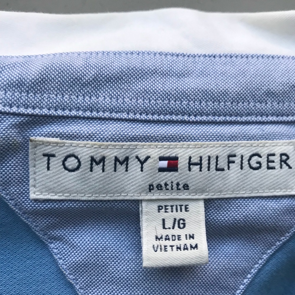 Tommy Hilfinger Sleeveless Petite Top - Picture 4 of 5